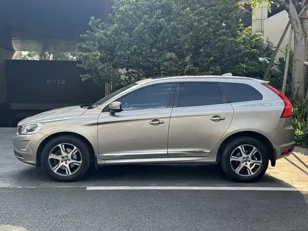 Volvo XC60 2015