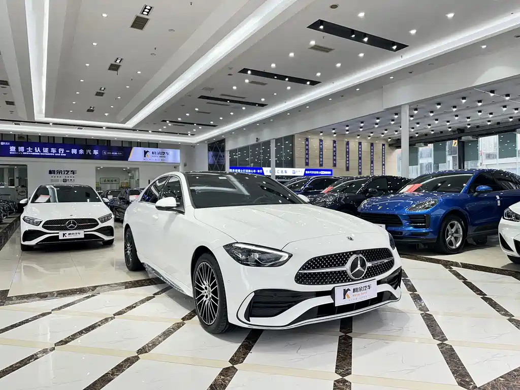 Mercedes-Benz C-Class 2022 — фото 4