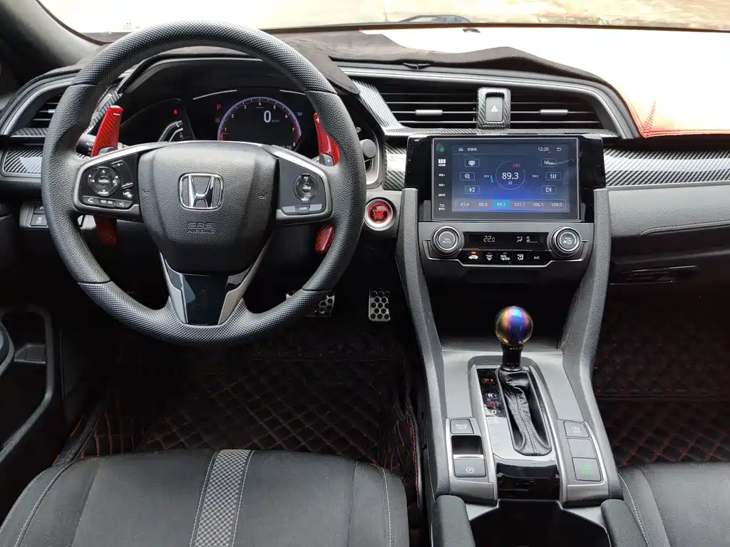 Honda Civic 2020 — фото 13
