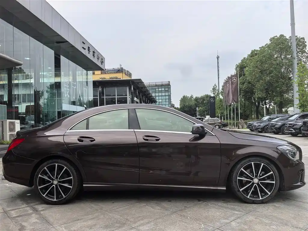 Mercedes-Benz CLA 2016