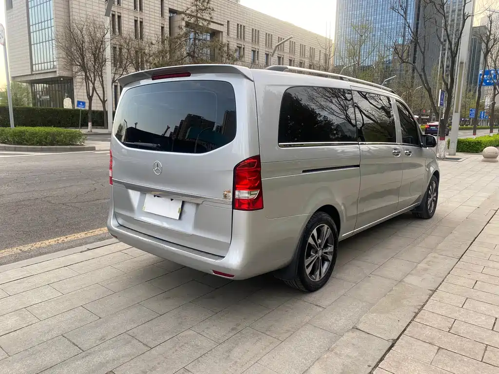 Mercedes-Benz Vito 2019 — фото 20