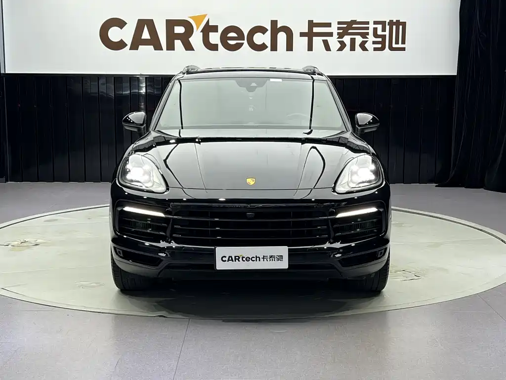 Porsche Cayenne 2020 — фото 3