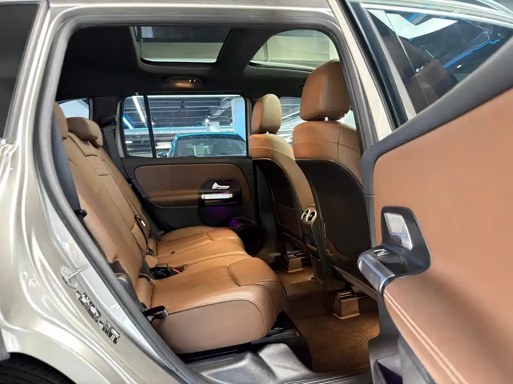 Mercedes-Benz GLB 2020 — фото 13