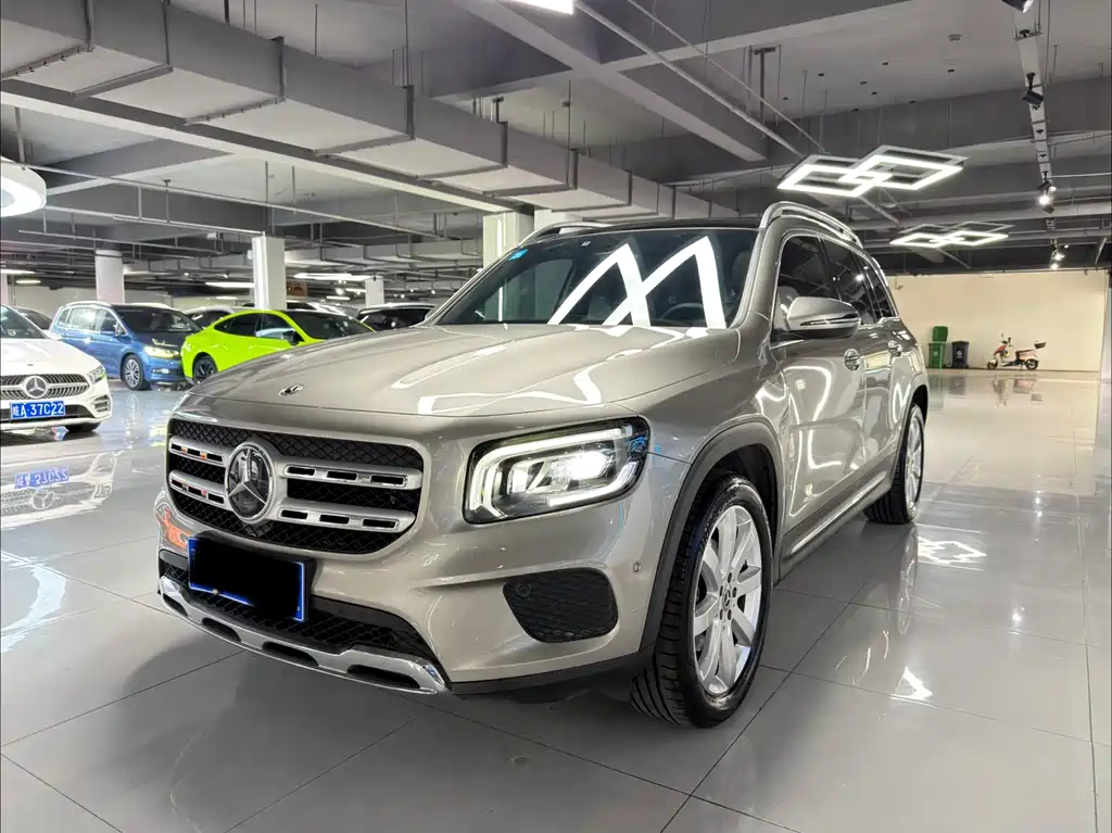 Mercedes-Benz GLB 2020 — фото 1