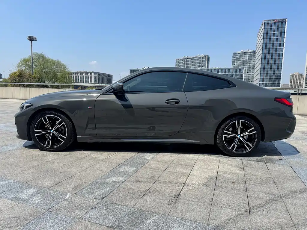 BMW 4 Series 2025 — фото 3