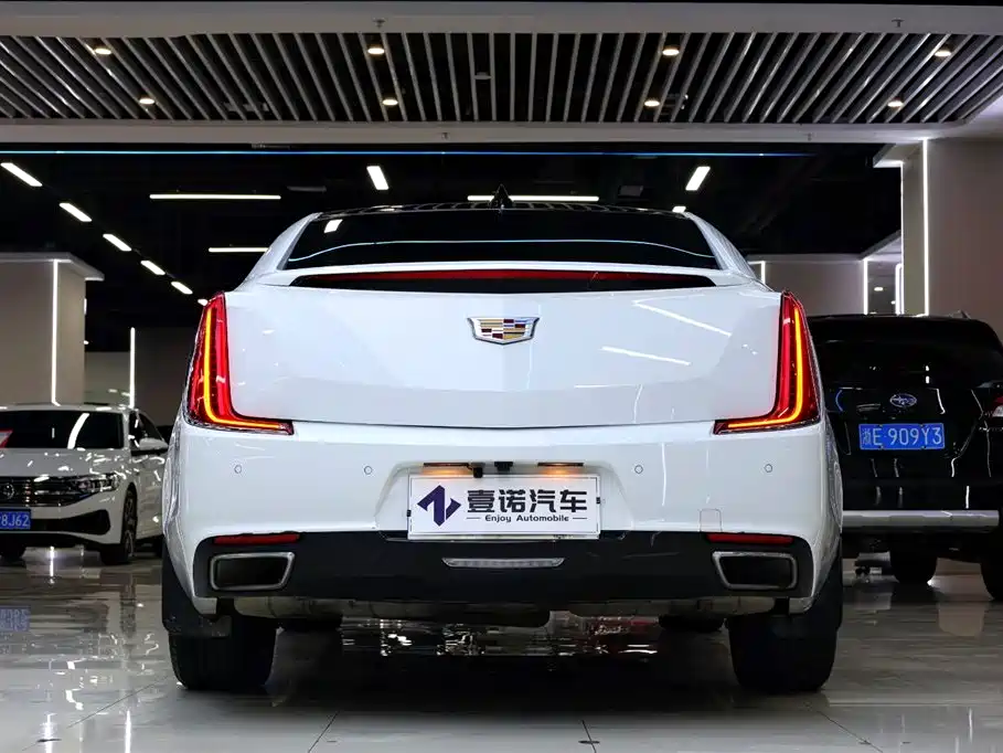 Cadillac XTS 2018 — фото 7