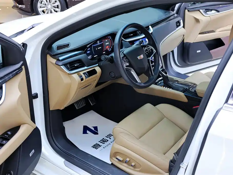 Cadillac XTS 2018 — фото 16