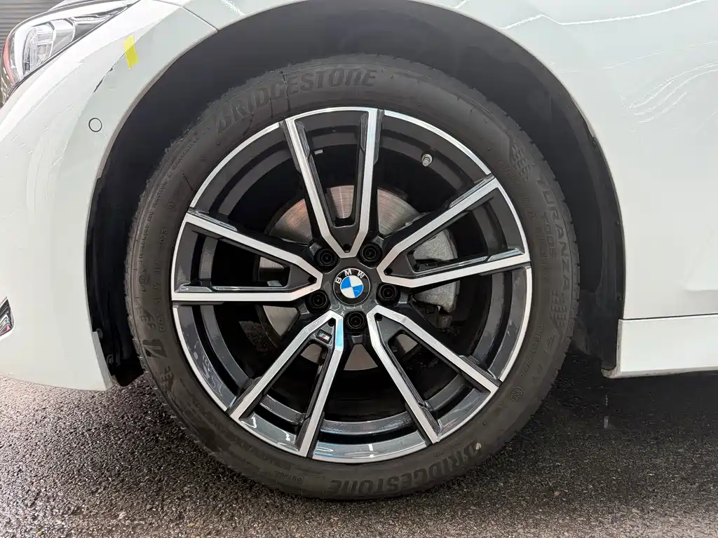 BMW 3 Series 2023