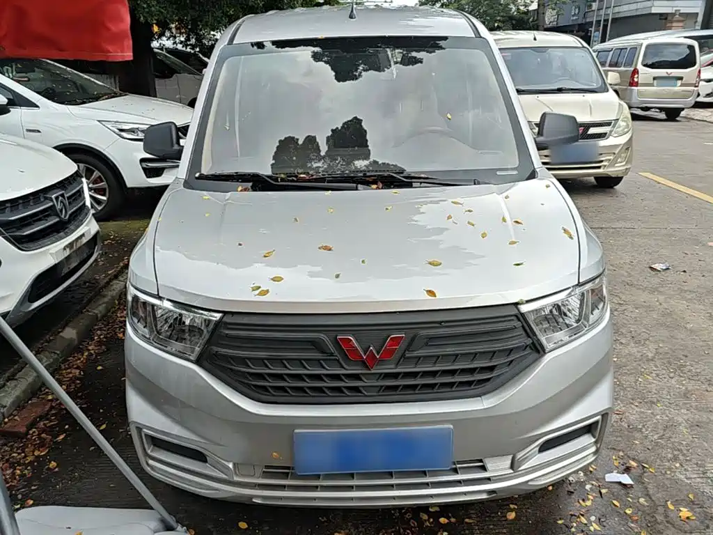 Wuling Hongguang V 2024 — фото 3
