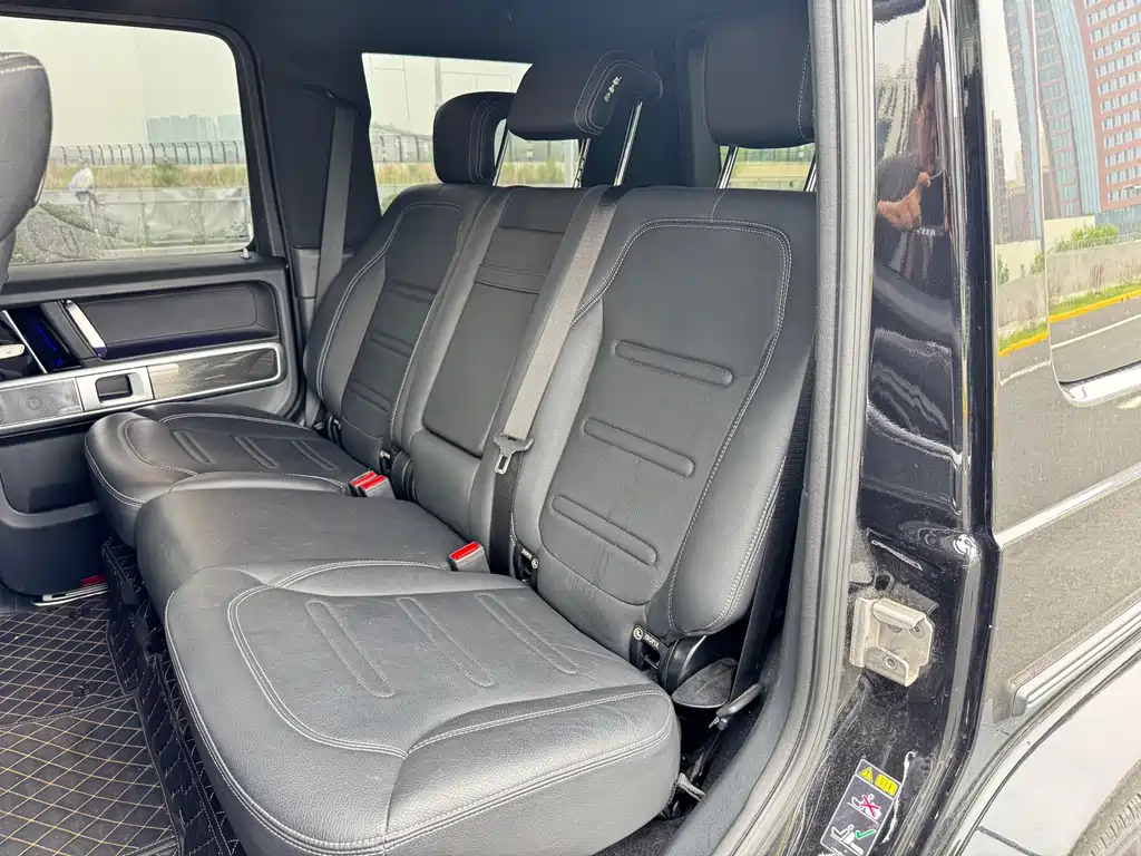 Mercedes-Benz G-Class 2023 — фото 17