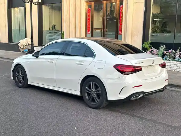 Mercedes-Benz A-Class 2021