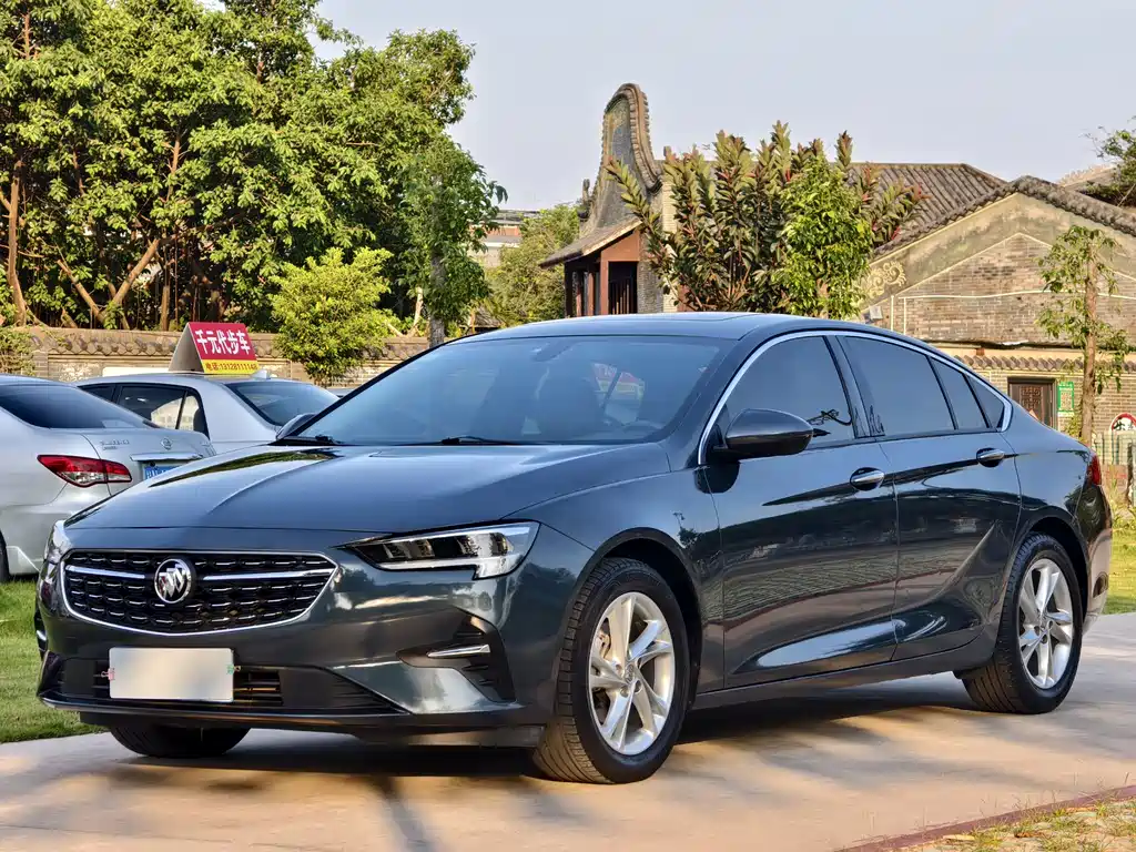 Buick Regal 2021 — фото 1