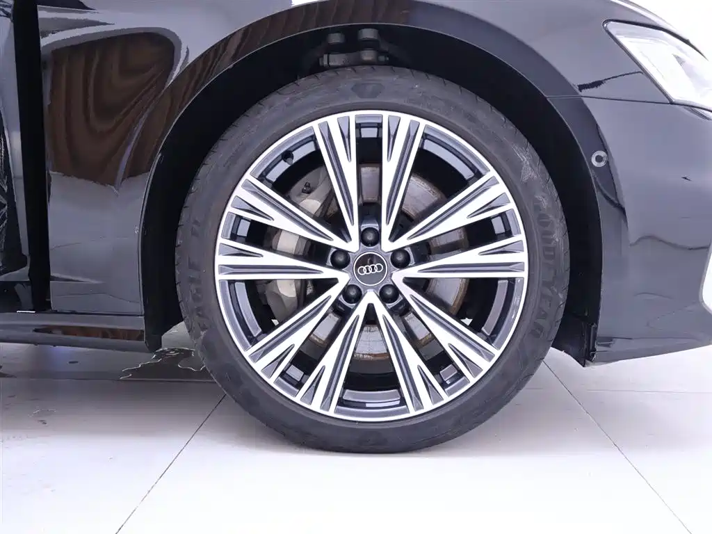 Audi A6L 2024