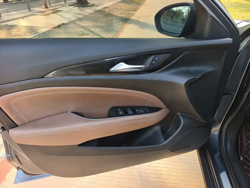 Buick Regal 2021 — фото 14