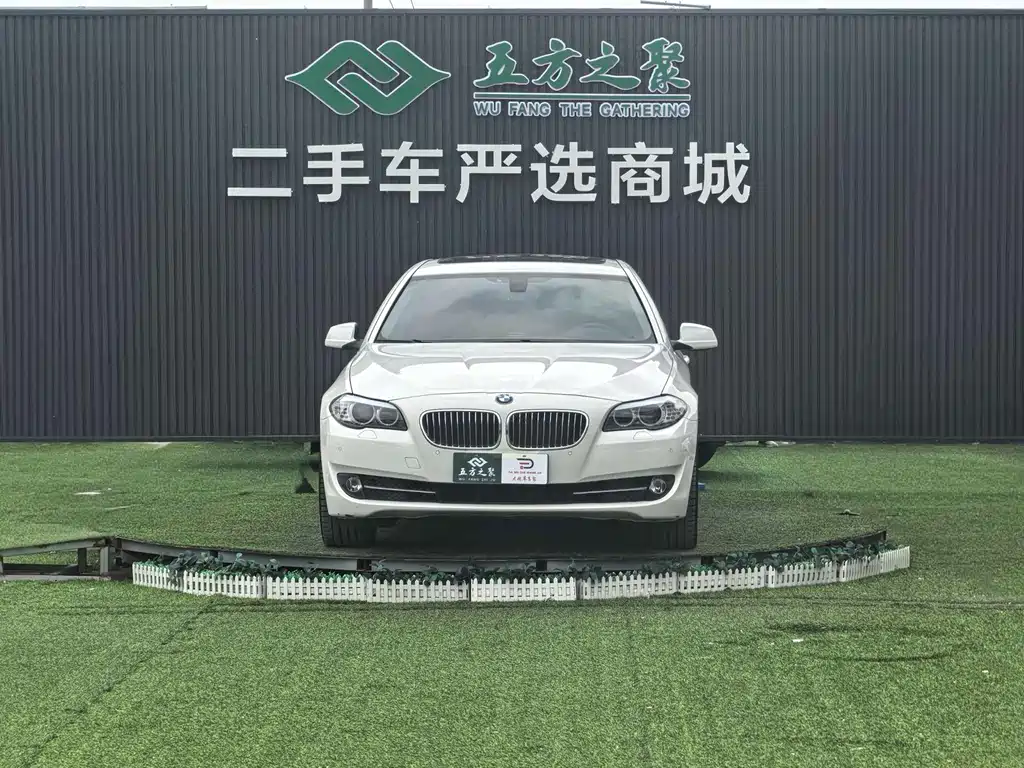 BMW 5 Series 2013 — фото 2