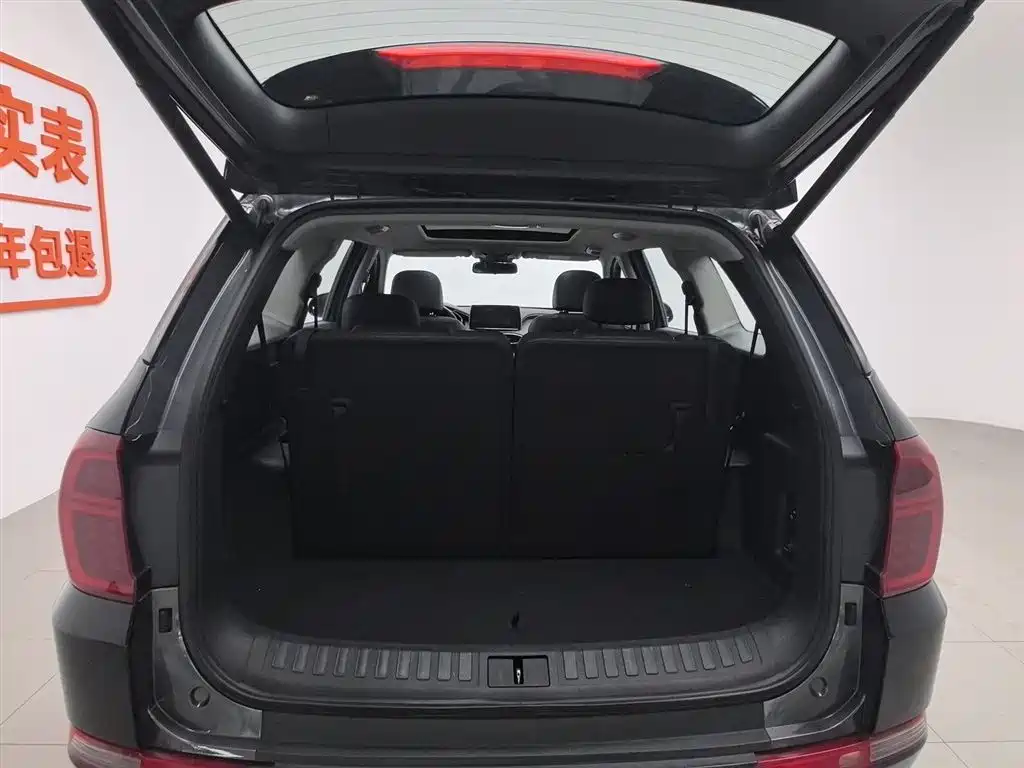 Hyundai Santa Fe 2020 — фото 16