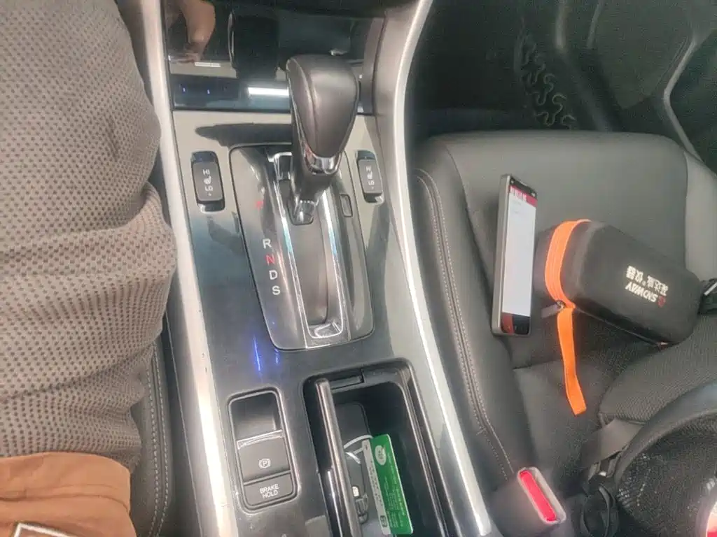 Honda Accord 2017 — фото 14