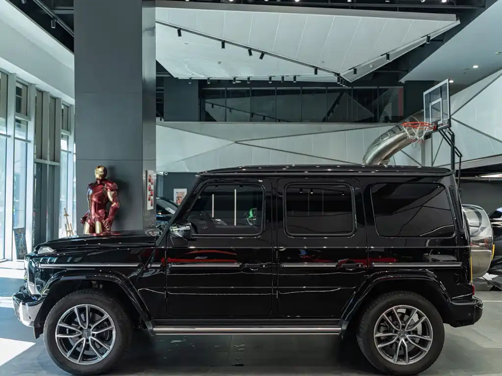 Mercedes-Benz G-Class 2025