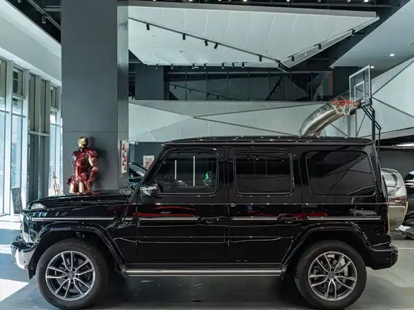 Mercedes-Benz G-Class 2025