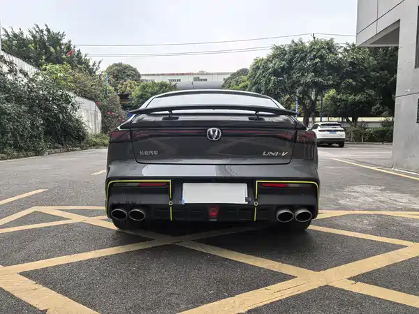 Changan UNI-V 2022