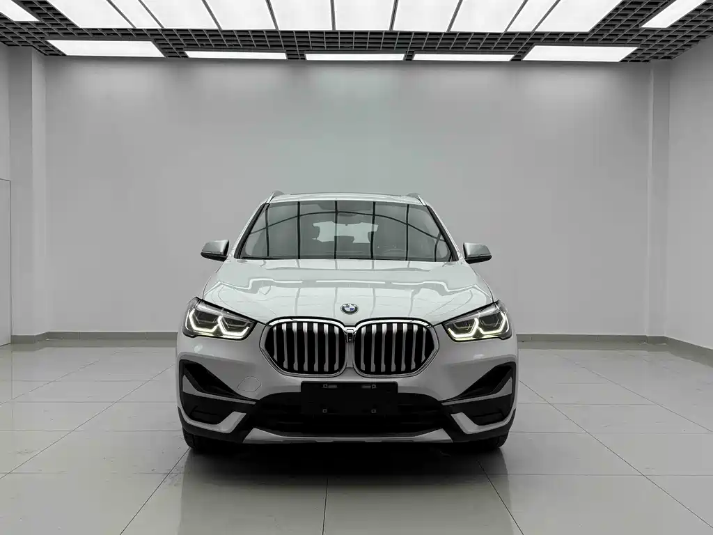 BMW X1 2022 — фото 6