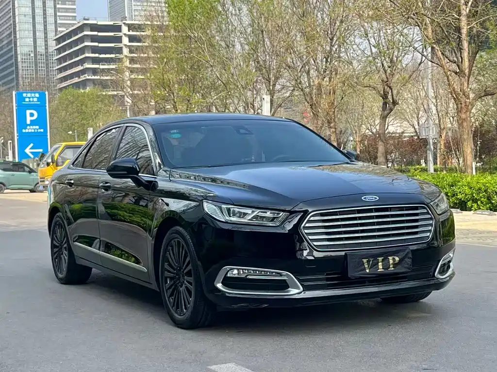 Ford Taurus 2019 — фото 3