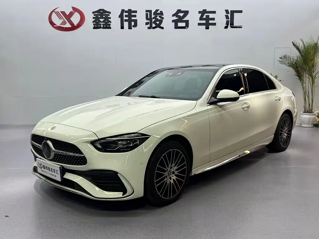 Mercedes-Benz C-Class 2025