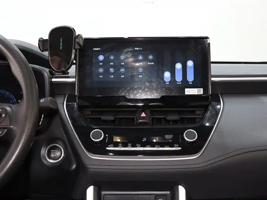 Toyota Corolla Cross 2025 — фото 14
