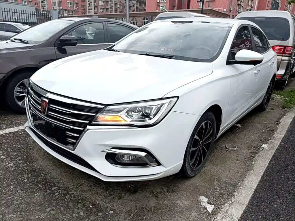 Roewe i5 2020