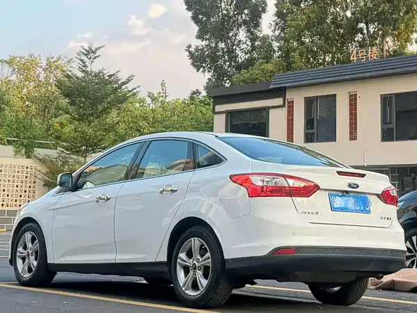 Ford Focus 2014