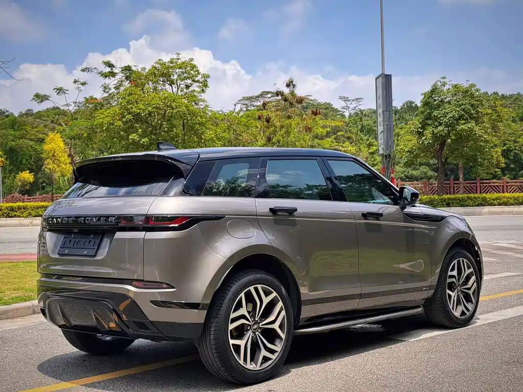 Land Rover Range Rover Evoque 2020 — фото 29