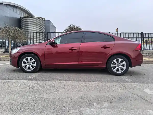 Volvo S60 2011