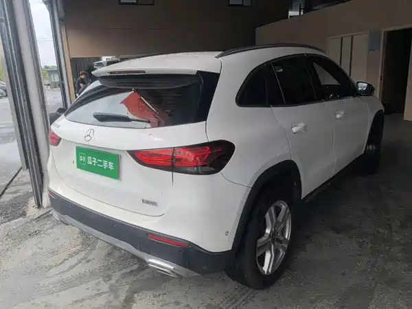 Mercedes-Benz GLA 2022
