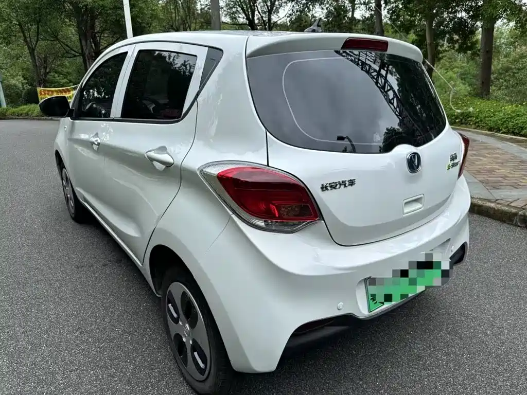 Changan Benben E-Star 2021 — фото 6