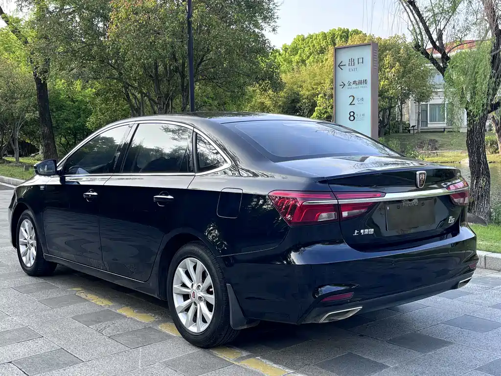Roewe i6 Classic 2017 — фото 6