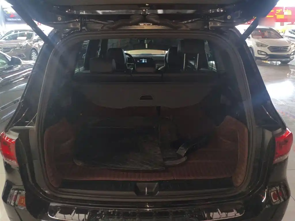 Mercedes-Benz GLB 2021 — фото 19