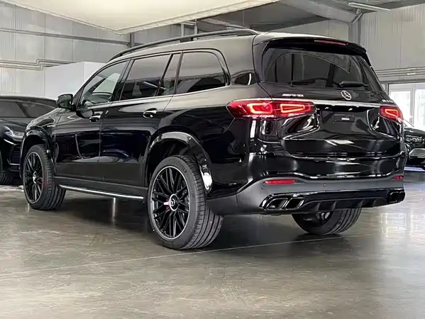 Mercedes-Benz GLS AMG 2023