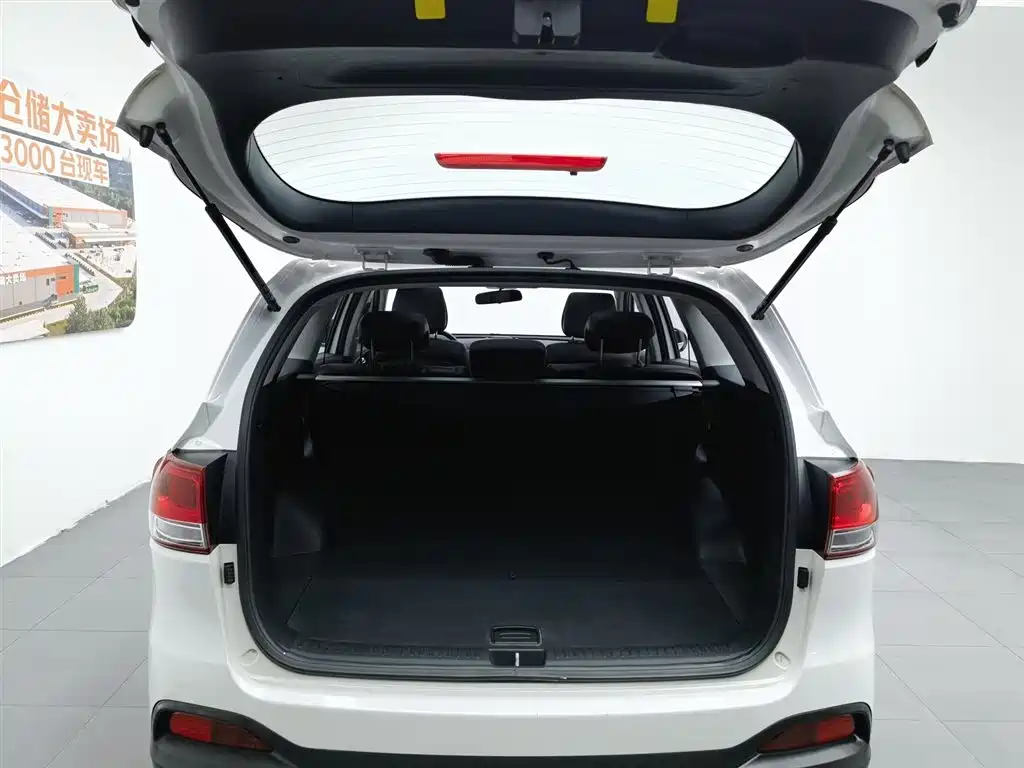 Kia Sorento 2015 — фото 16
