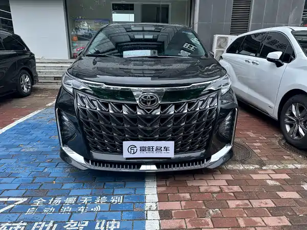 Toyota Sienna 2024
