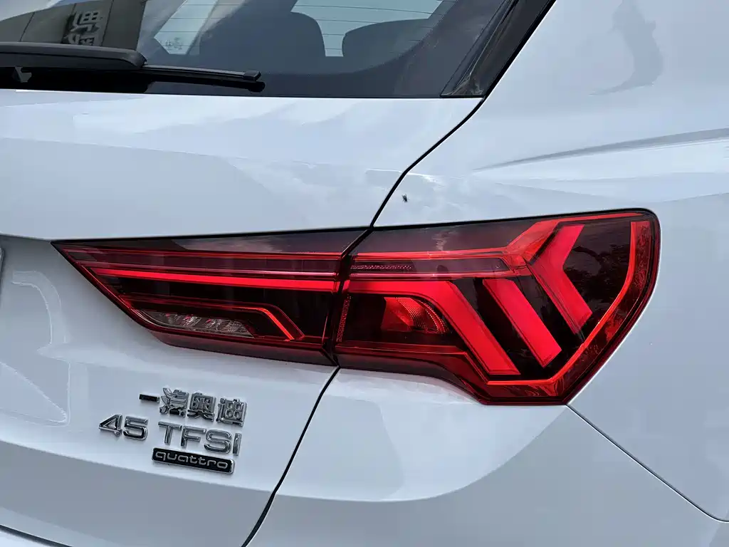 Audi Q3 2025 — фото 14