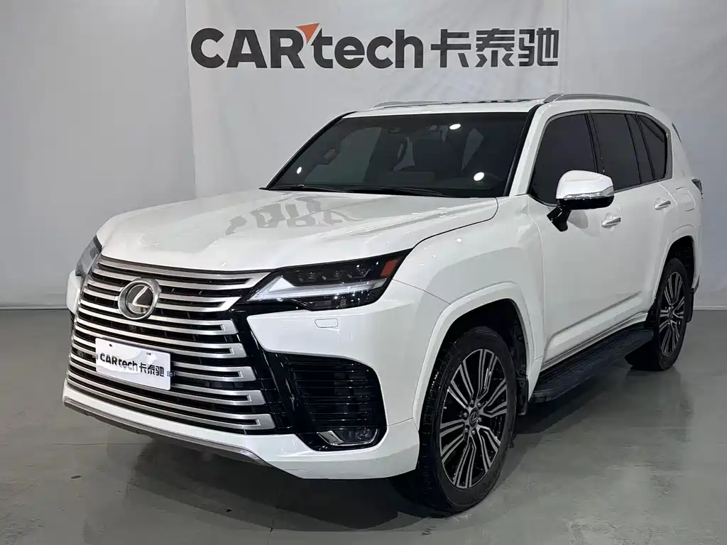 Lexus LX 2024 — фото 1