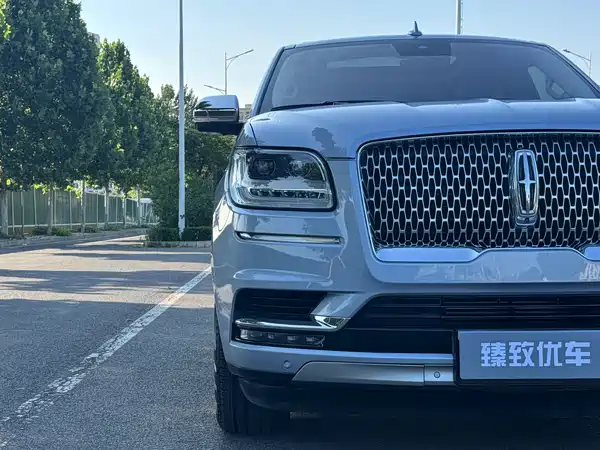 Lincoln Navigator 2019