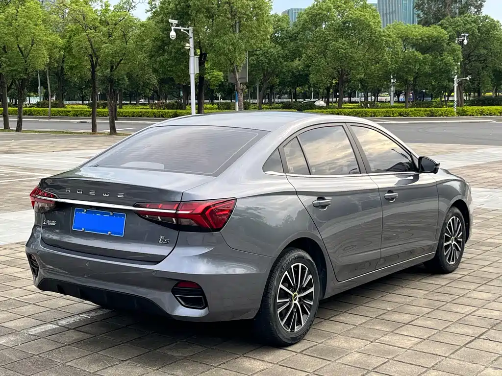 Roewe i5 2023 — фото 4