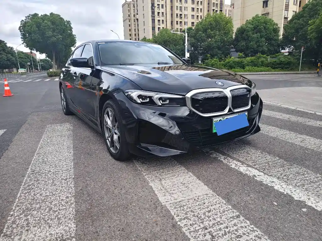BMW i3 2023 — фото 3