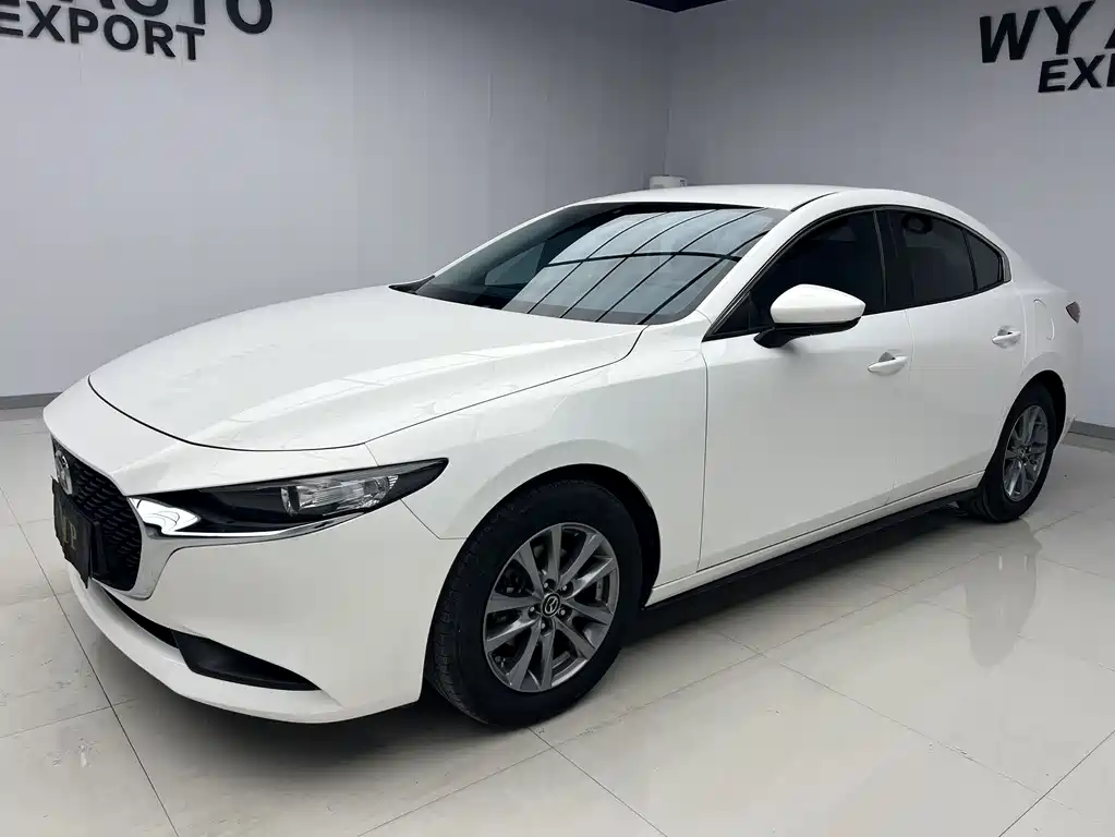 Mazda 3 Axela 2021