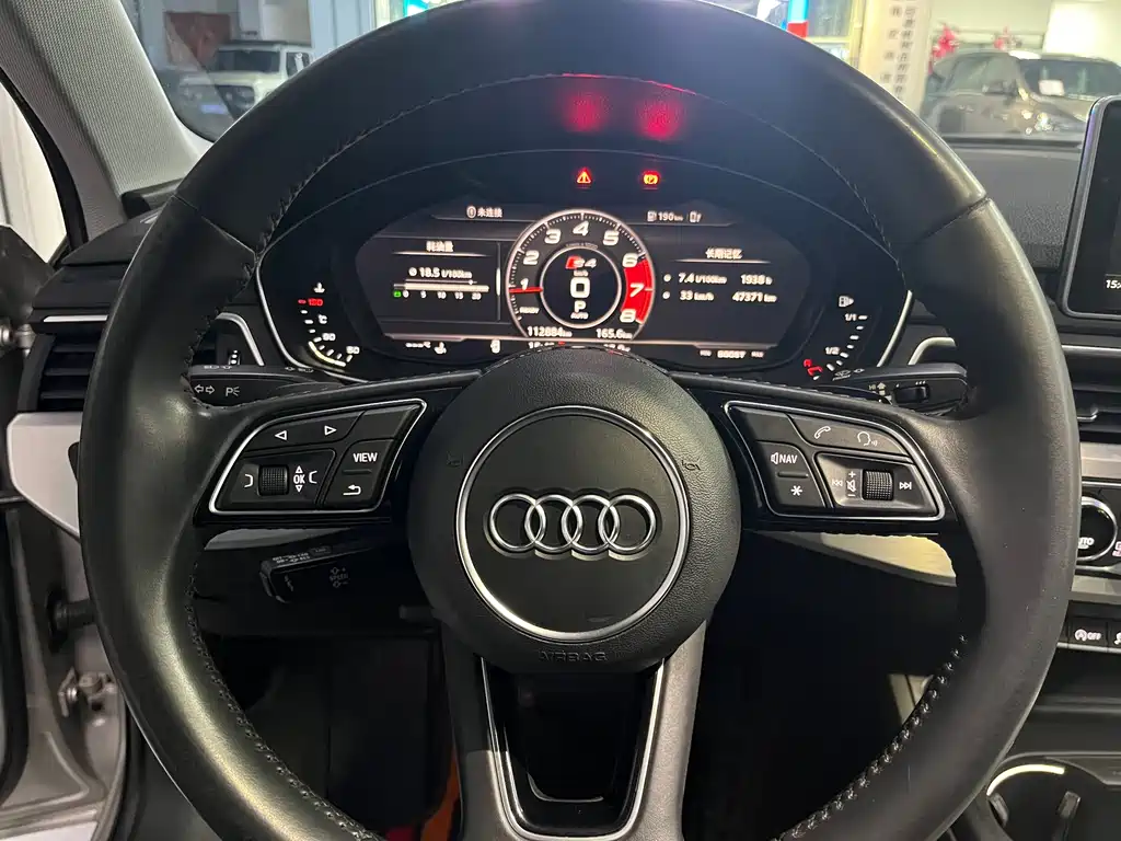 Audi A4L 2019 — фото 21