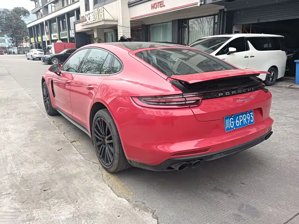 Porsche Panamera 2019 — фото 4