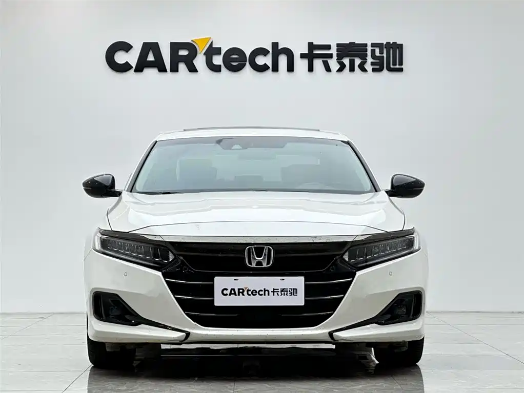 Honda Accord 2022 — фото 7