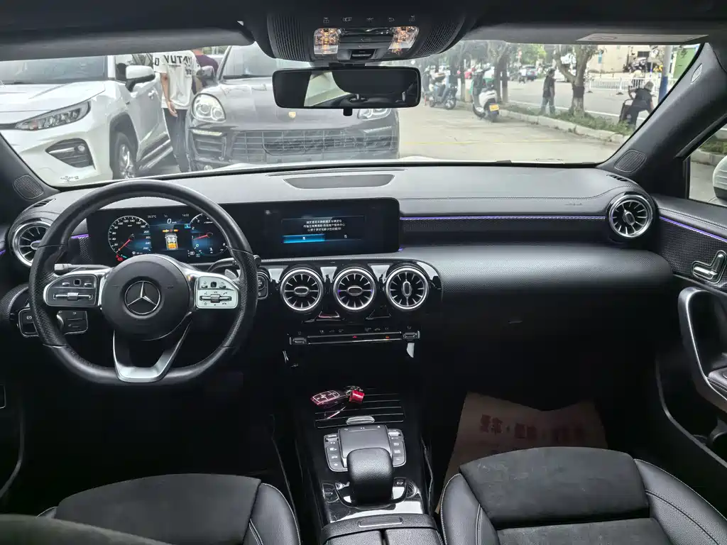 Mercedes-Benz A-Class 2021 — фото 22