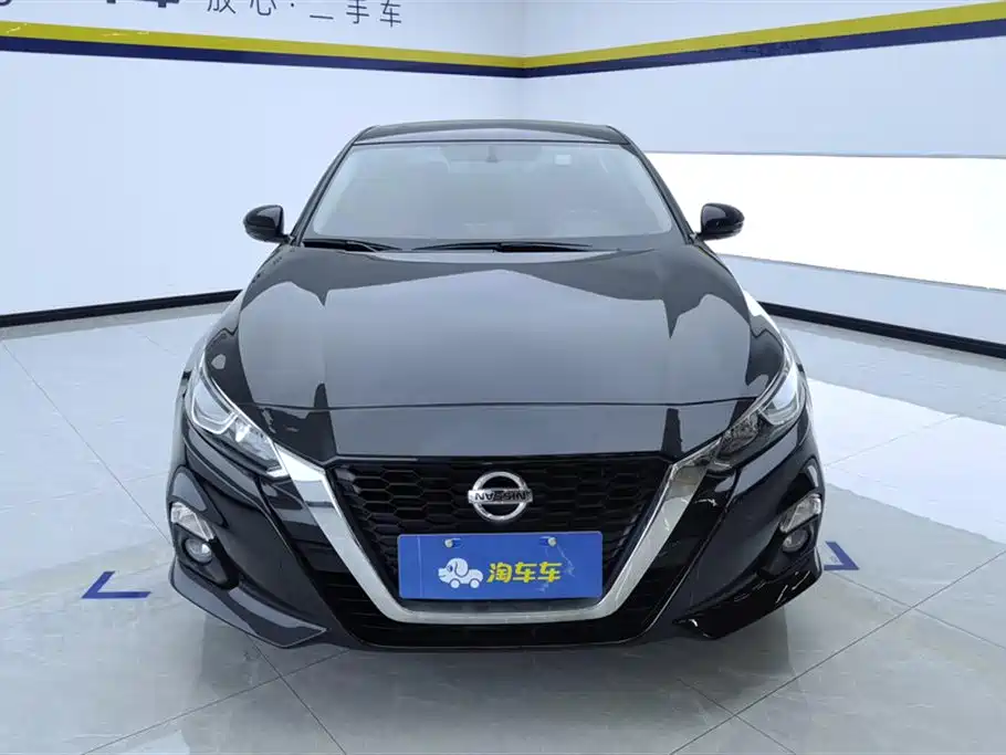 Nissan Teana 2021